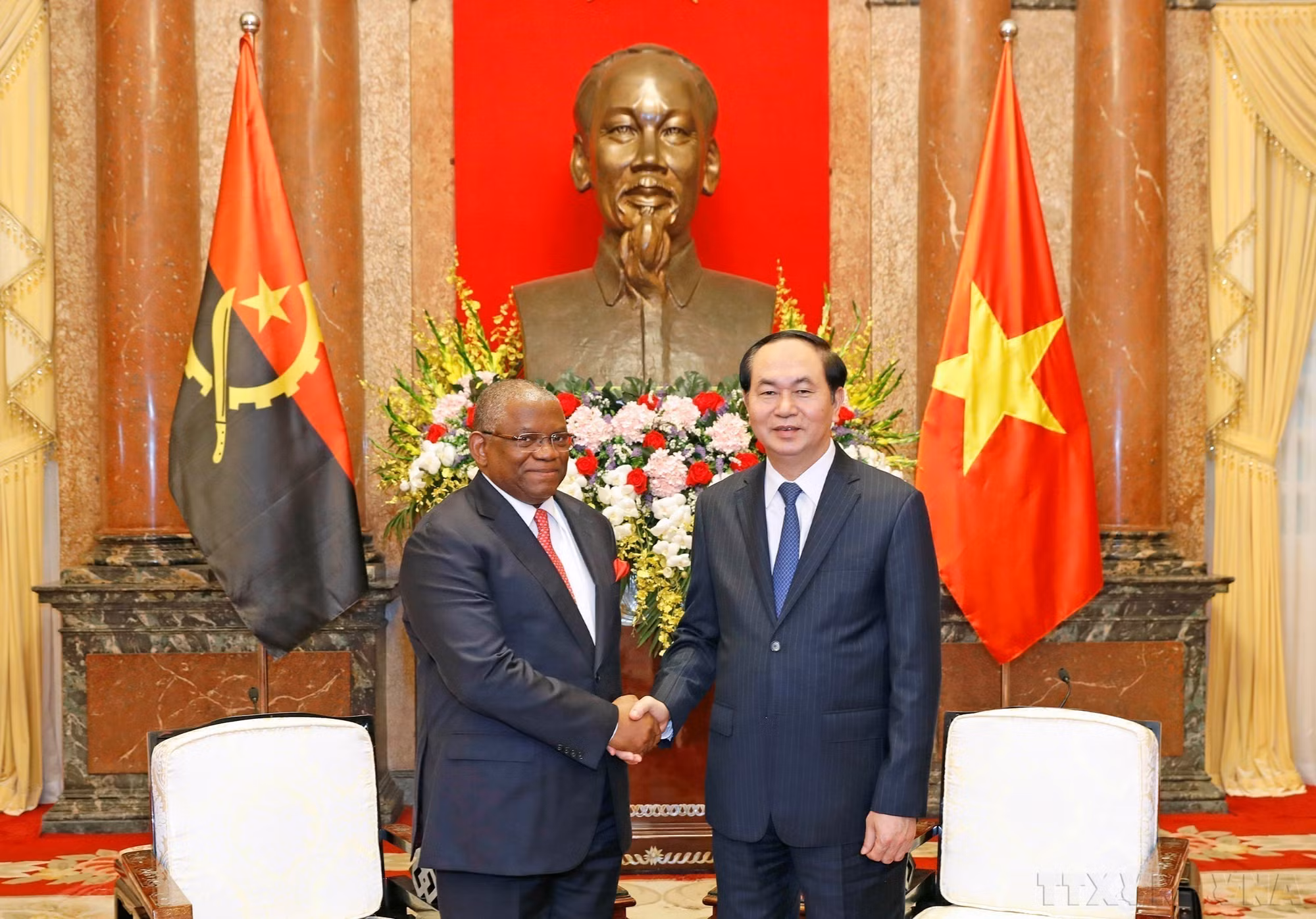 09-chu-tich-nuoc-tran-dai-quang-tiep-bo-truong-ngoai-giao-cong-hoa-angola-georges-rebelo-pinto-chikoti-sang-tham-chinh-thuc-viet-nam.jpg