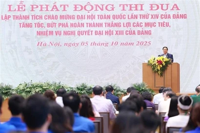 政府总理发起迎接越共十四大和第十六届国会选举的竞赛运动。图自越通社