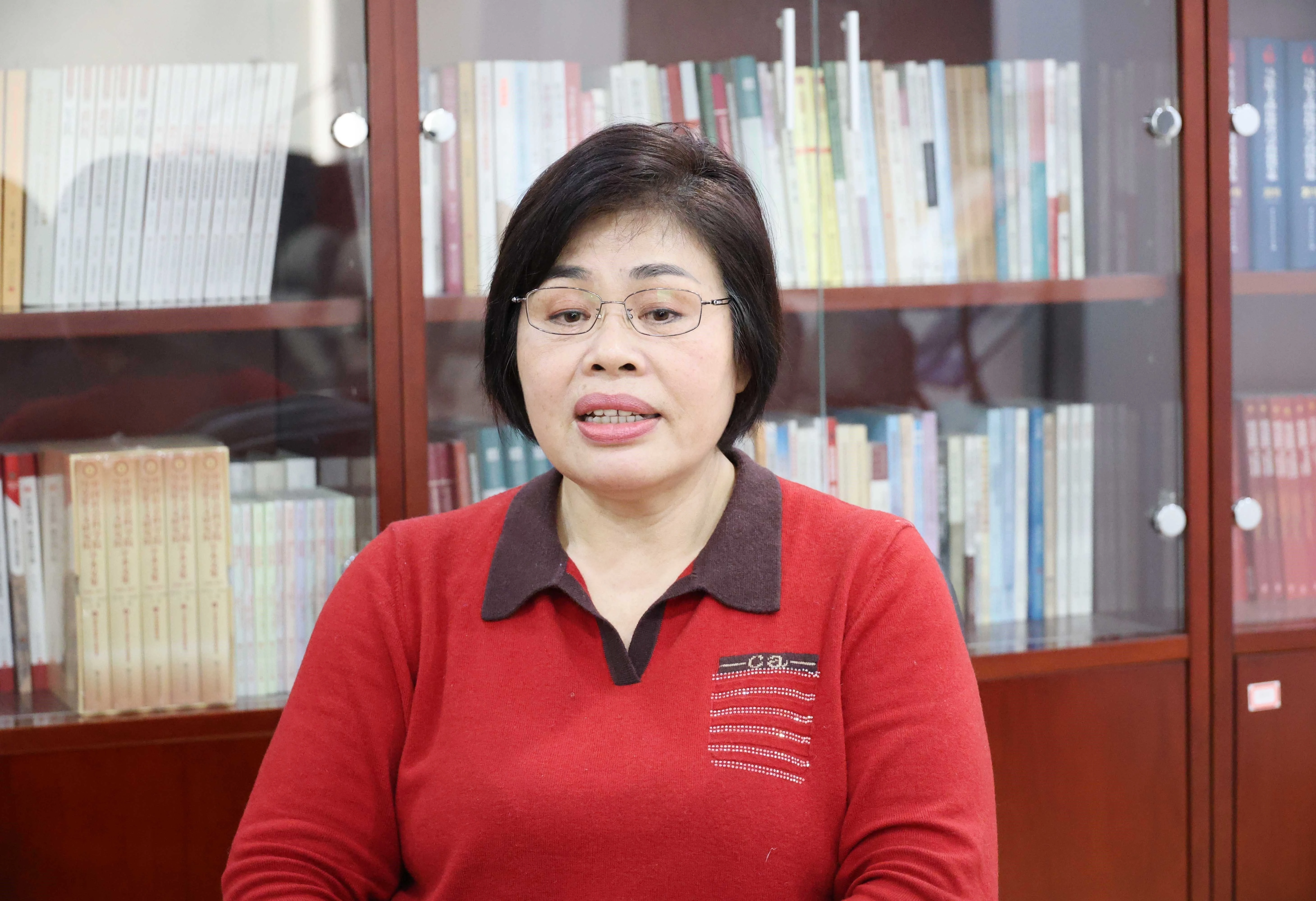 中国社会科学院马克思主义研究院教授、博士，越南问题专家潘金娥。图自越通社