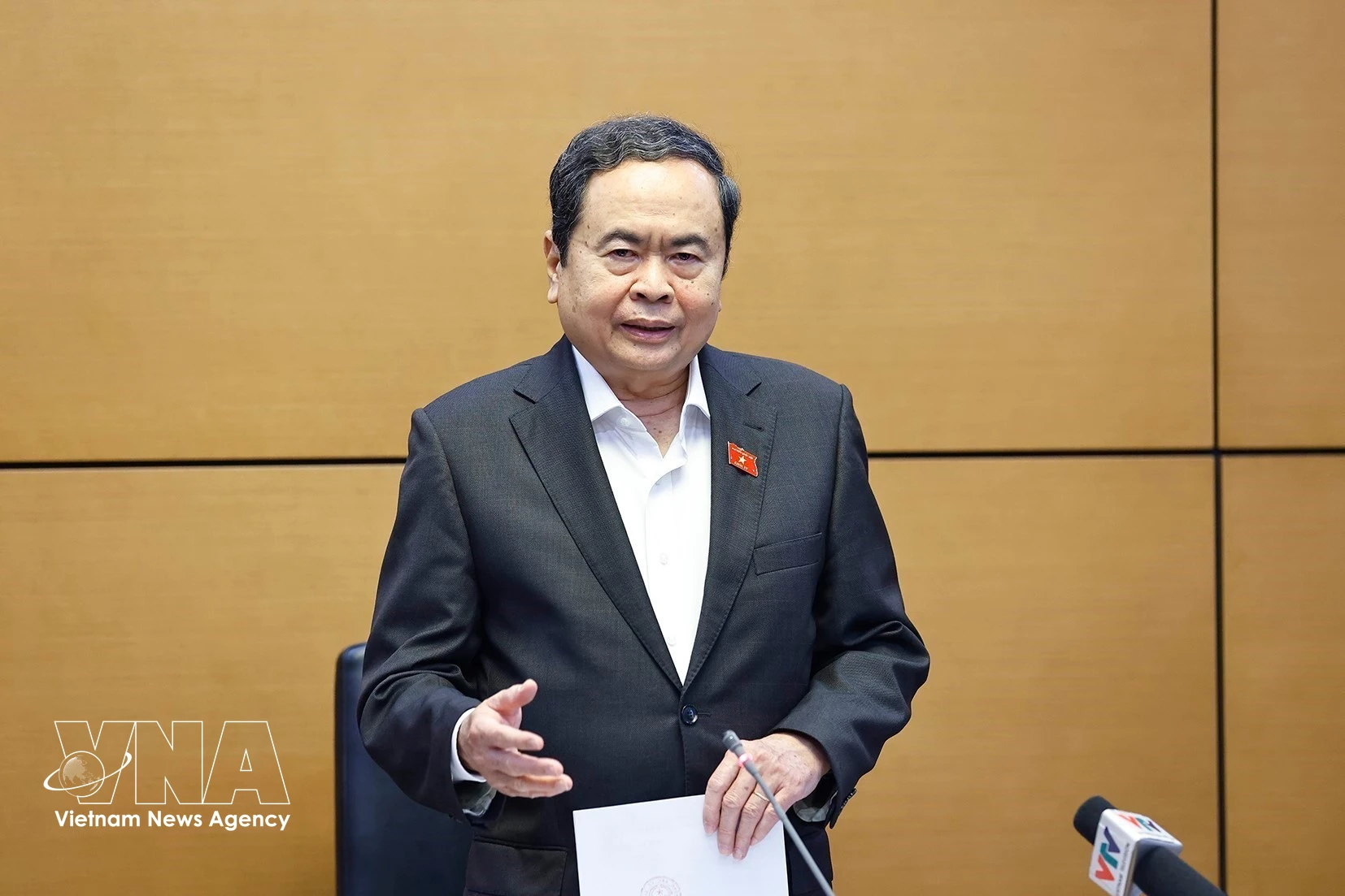 越南国会主席陈青敏主持会议 检查选举日筹备工作 图自越通社