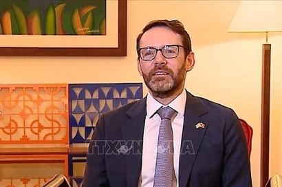 英国驻越大使伊恩·弗鲁。图自越通社