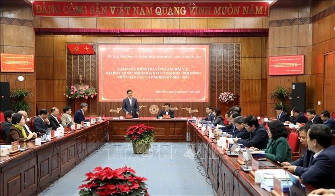 工作会谈场景。图自越通社