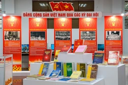 800件珍贵文献资料系统呈现越南共产党历次全国代表大会