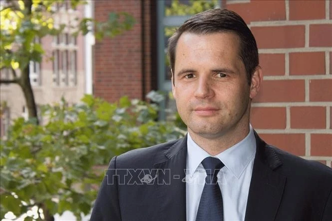 亚洲－太平洋德国企业联合会（OAV）代表丹尼尔·米勒。图自越通社