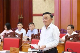 越共中央书记处常务书记陈锦秀主持越共十四大服务组织小组第四次会议