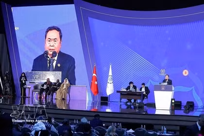 国会主席陈青敏在IPU-152大会全体会议上发表重要讲话