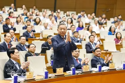 苏林总书记：将选民的信任和期盼转化为务实高效决策