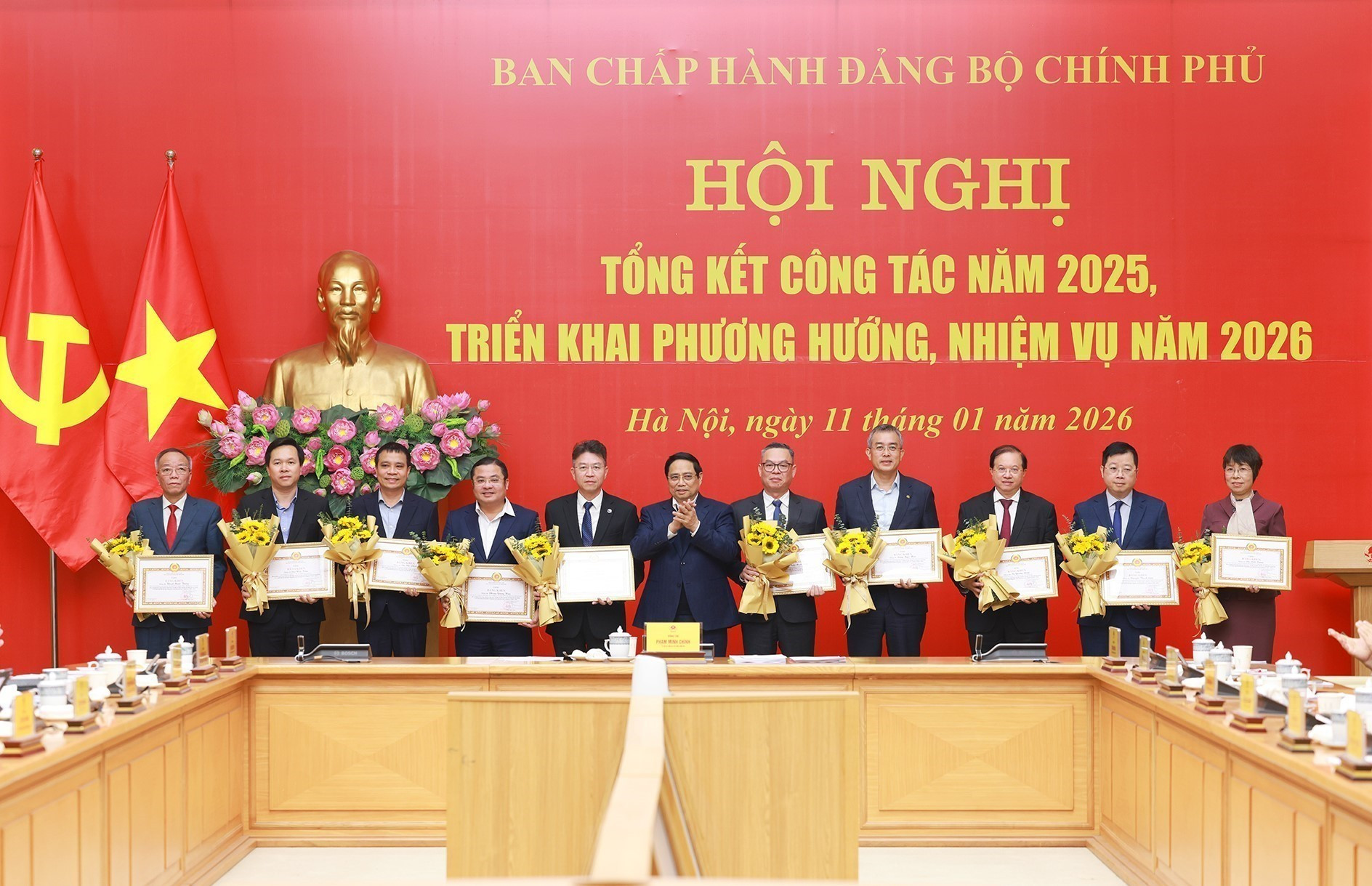 vna-potal-thu-tuong-chu-tri-hoi-nghi-trien-khai-nhiem-vu-nam-2026-cua-ban-chap-hanh-dang-bo-chinh-phu-8523566.jpg