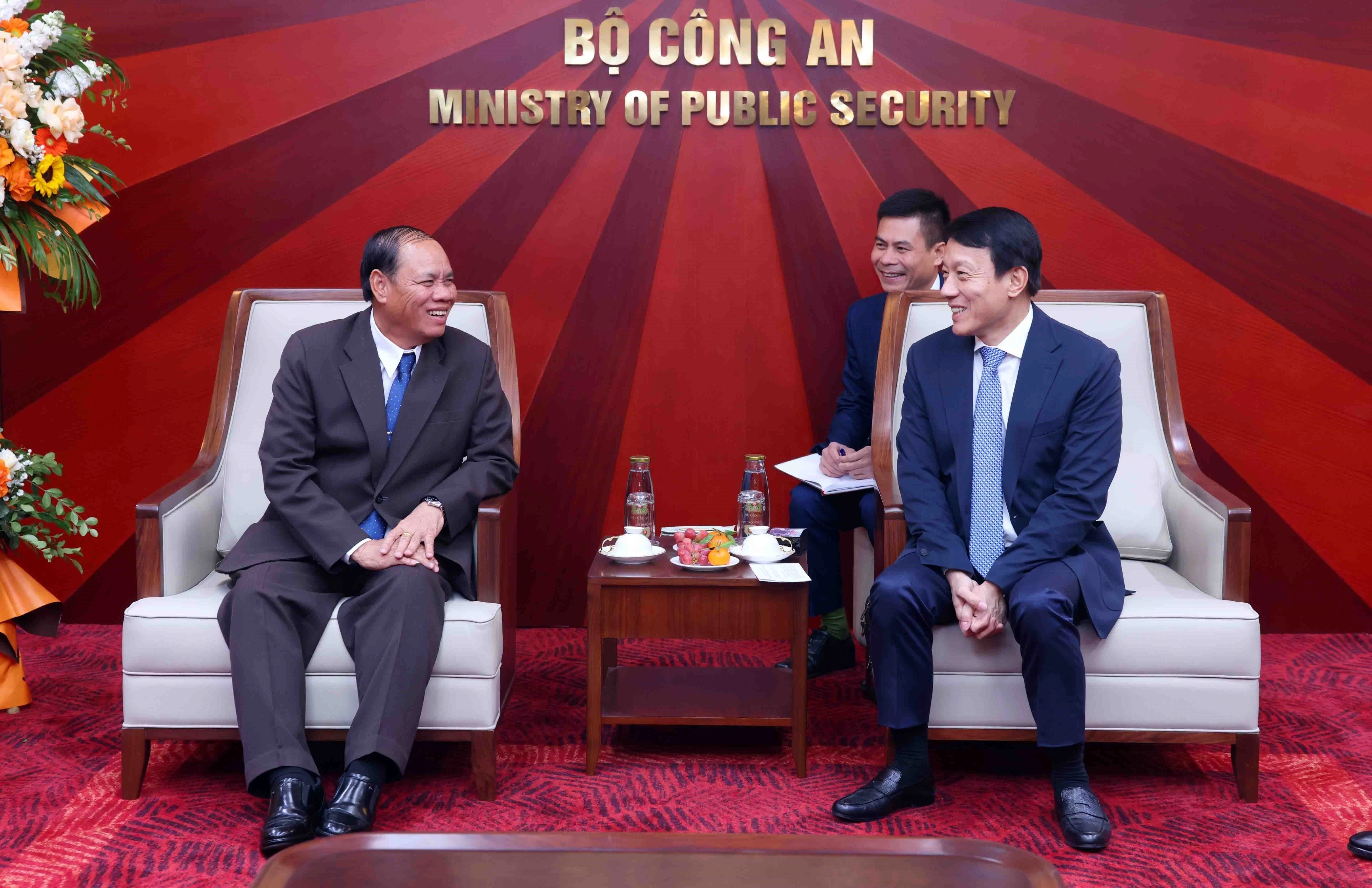 会见现场。图自越通社