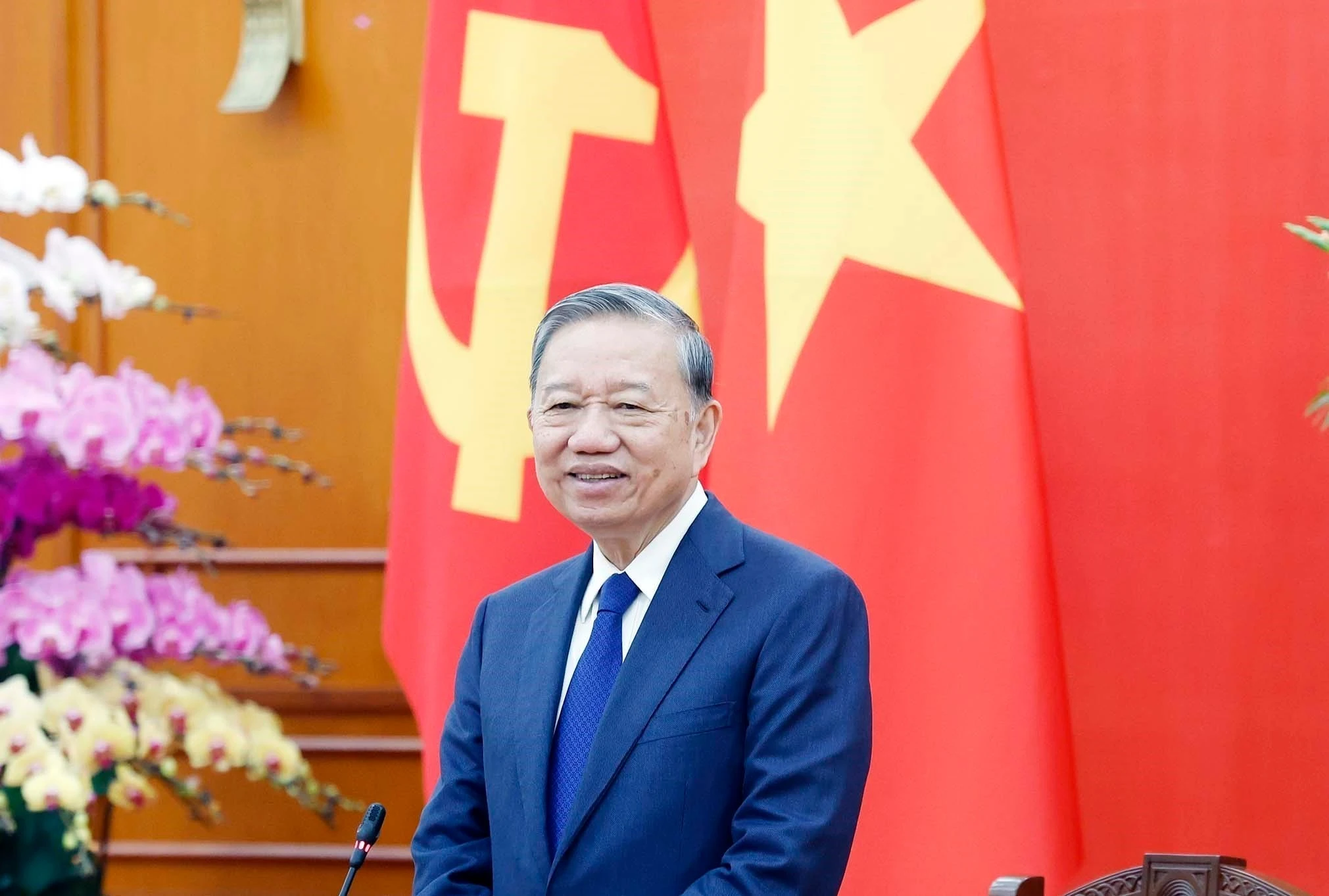 苏林总书记。图自越通社