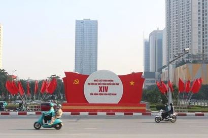 河内在党代会前夕绚丽多彩 将信心与正能量带向四方