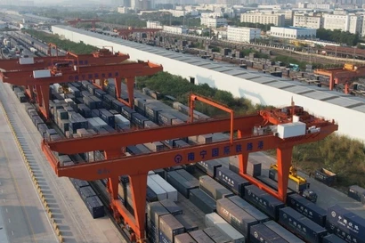 一周要闻：2025年中越班列发送出口货物达3.7万标箱 创历史新高