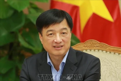 河内率先落实越共第十四次全国代表大会愿景