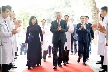 每一位医师都必须成为患者在最艰难时刻的“医”靠