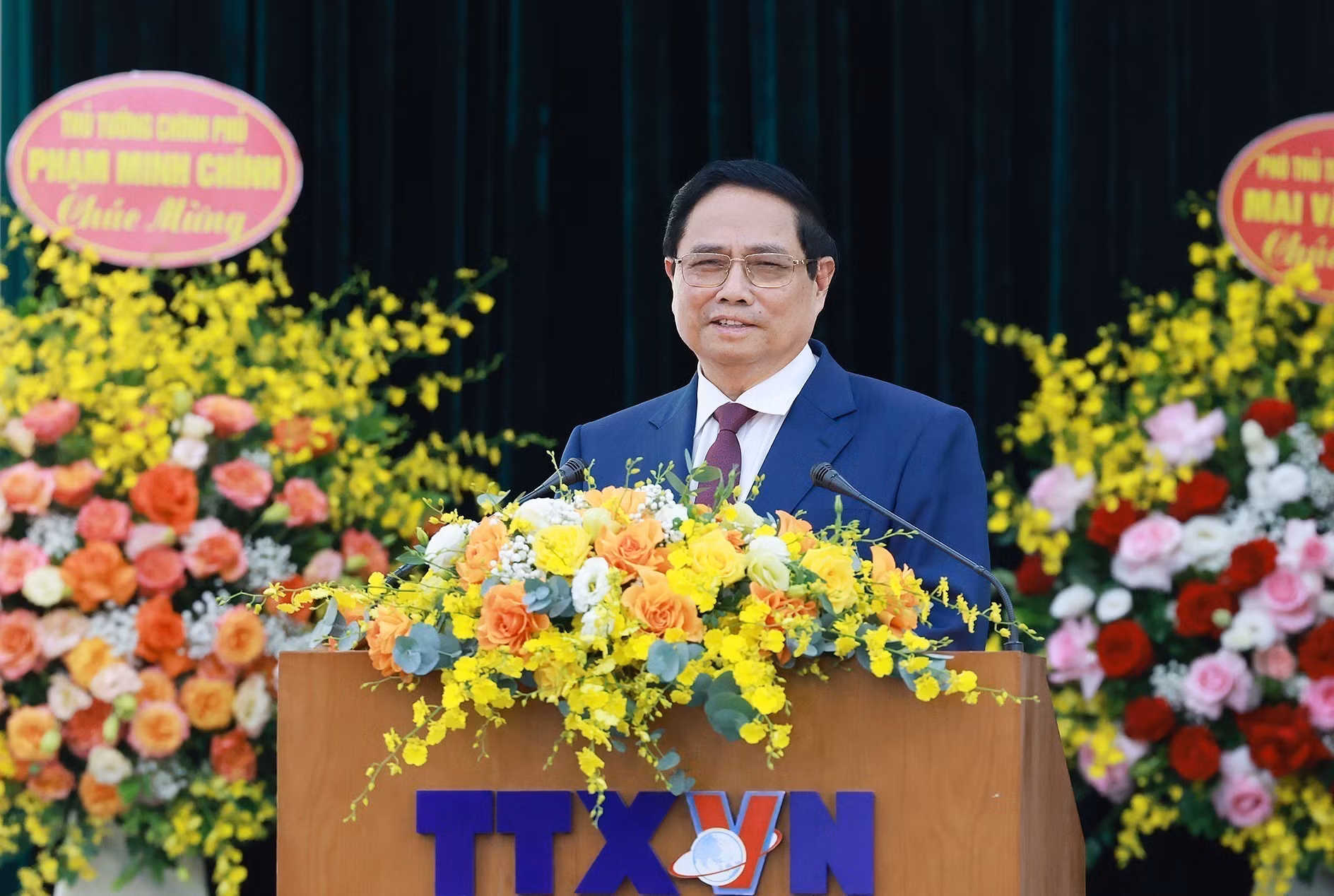vna-potal-thu-tuong-du-dai-hoi-dang-bo-thong-tan-xa-viet-nam-lan-thu-27-nhiem-ky-2025-2030-8154089.jpg