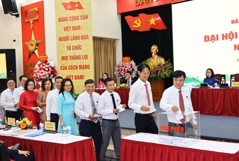 vna-potal-dai-hoi-dai-bieu-dang-bo-thong-tan-xa-viet-nam-lan-thu-27-nhiem-ky-2025-2030-8153649.jpg