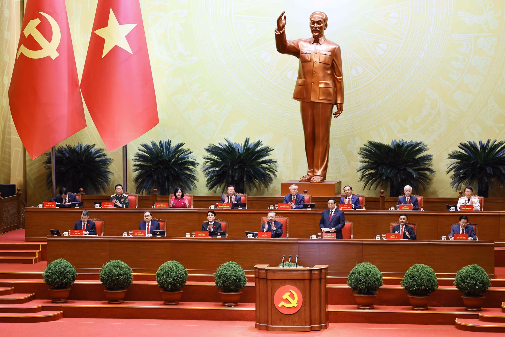 vna-potal-khai-mac-trong-the-dai-hoi-dai-bieu-toan-quoc-lan-thu-xiv-cua-dang-8540116.jpg