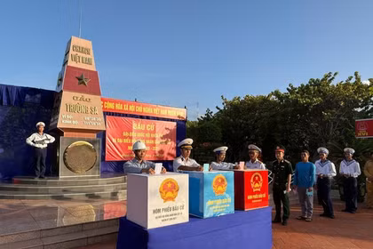  庆和省长沙特别区长沙岛上的投票点 图自越通社