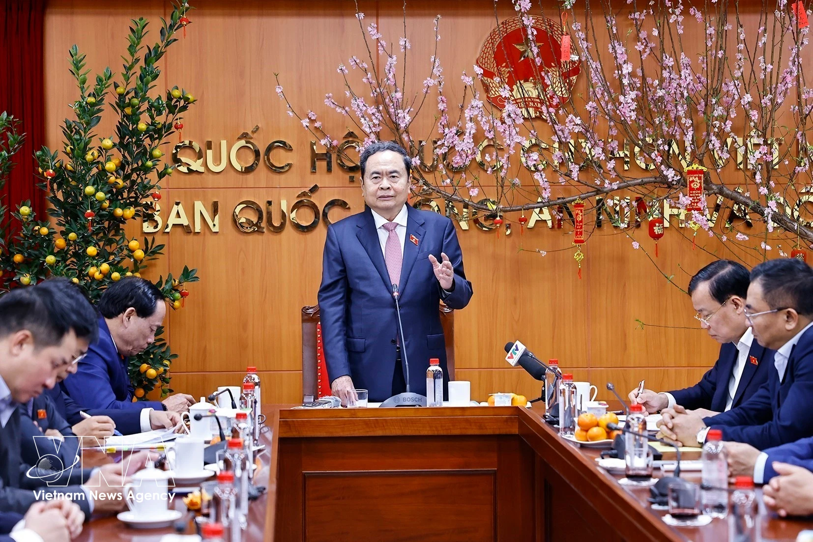 越南国会主席陈青敏发表讲话。图自越通社