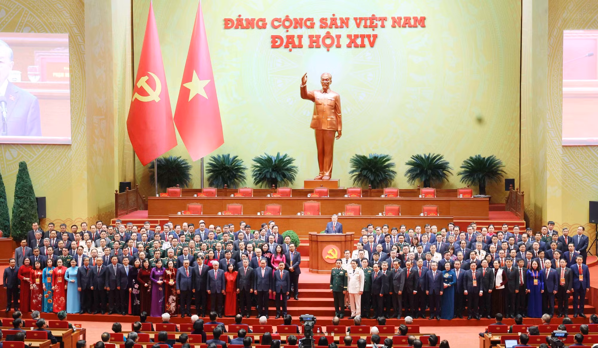 vna-potal-be-mac-dai-hoi-xiv-cua-dang-8548311-1.jpg