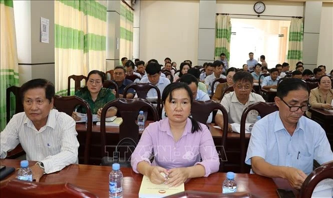 越南祖国阵线同塔省委员会举行第二轮协商会议。图自越通社