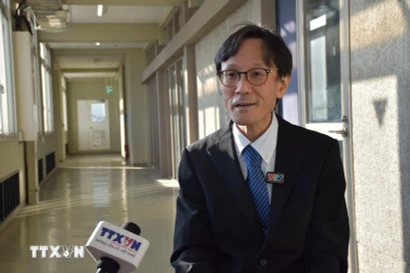 大阪大学教授Shimizu Masaki。图自越通社