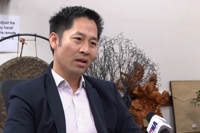 南非比勒陀利亚大学讲师杨英俊教授。图自越通社