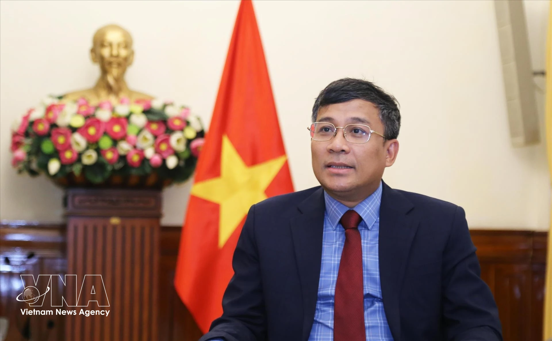 越共中央委员、外交部党委副书记兼副外长阮明羽。图自越通社