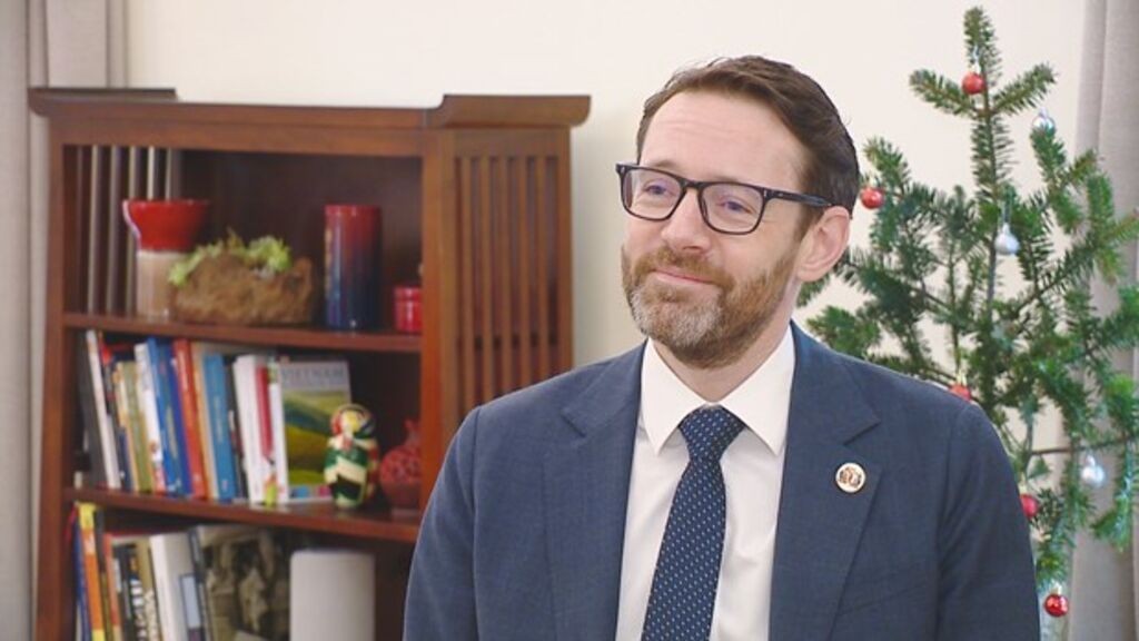 英国驻越南大使伊恩·弗鲁。图自越通社