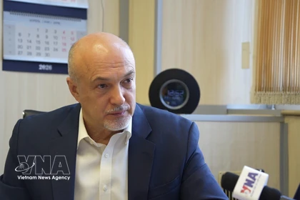 俄罗斯律师协会宪法意识发展委员会主席、俄宪法起草工作组组长奥列格·格尔曼诺维奇·鲁缅采夫。图自越通社