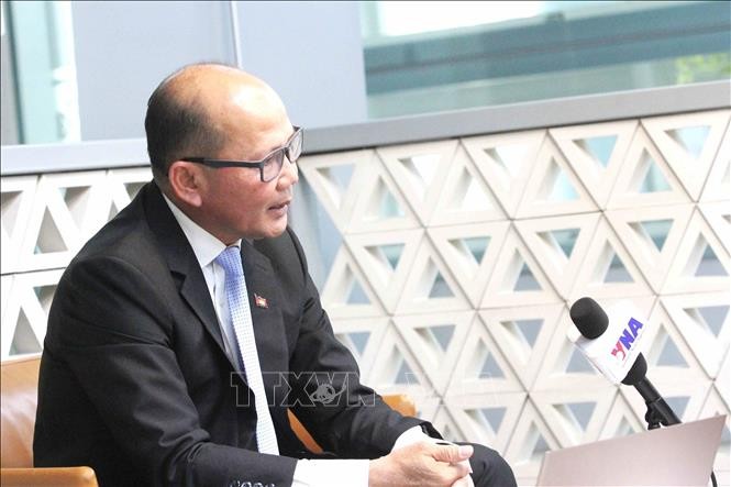 柬埔寨王家研究院国际关系研究所（RAC）亚非与中东研究司代理司长、柬埔寨在越南留学生校友会（CAVA）主席乌赫·良 图自越通社