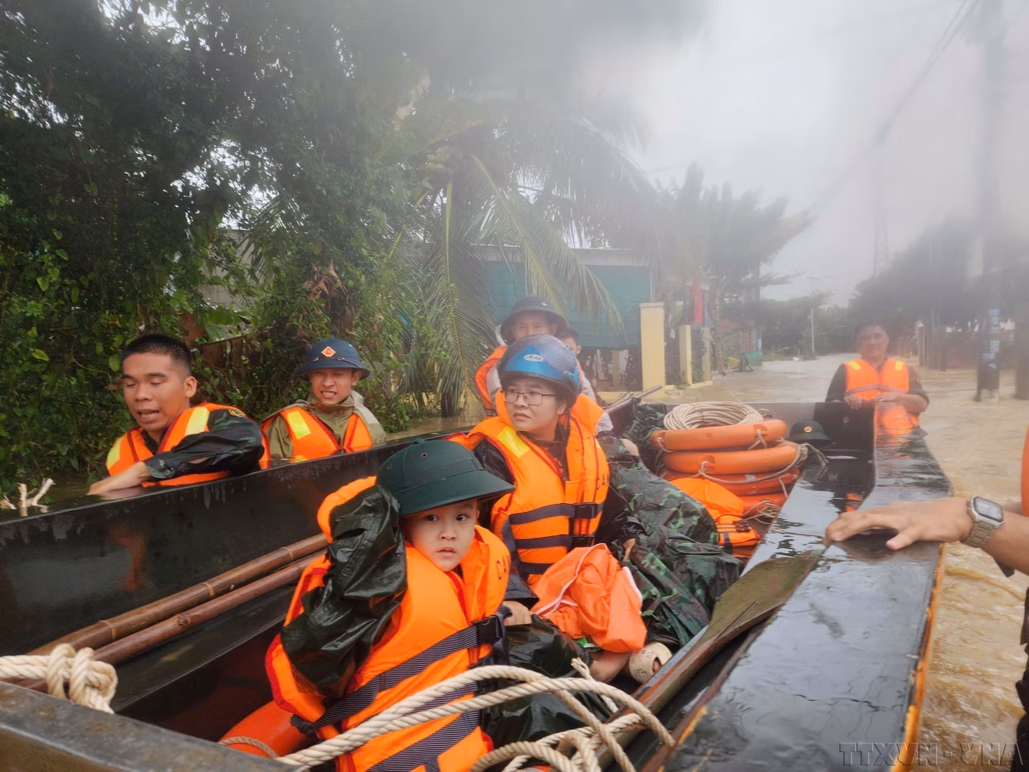 07-quan-doi-nhan-dan-viet-nam.jpg