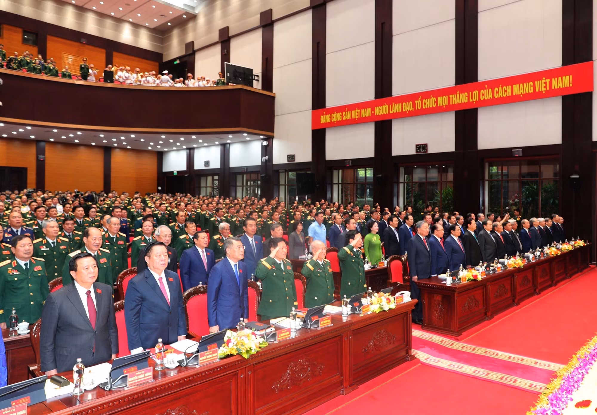 vna-potal-khai-mac-trong-the-dai-hoi-dai-bieu-dang-bo-quan-doi-nhiem-ky-2025-2030-8305960.jpg