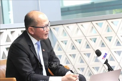 柬埔寨王家研究院国际关系研究所（RAC）亚非与中东研究司代理司长、柬埔寨在越南留学生校友会（CAVA）主席乌赫·良 图自越通社