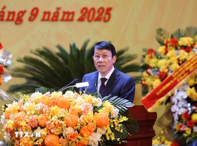 khai-mac-dai-hoi-dai-bieu-dang-bo-tinh-cao-bang-nhiem-ky-2025-2030-17-2.jpg