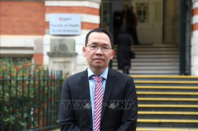 英国德蒙福特大学代表梁俊英副教授。图自越通社