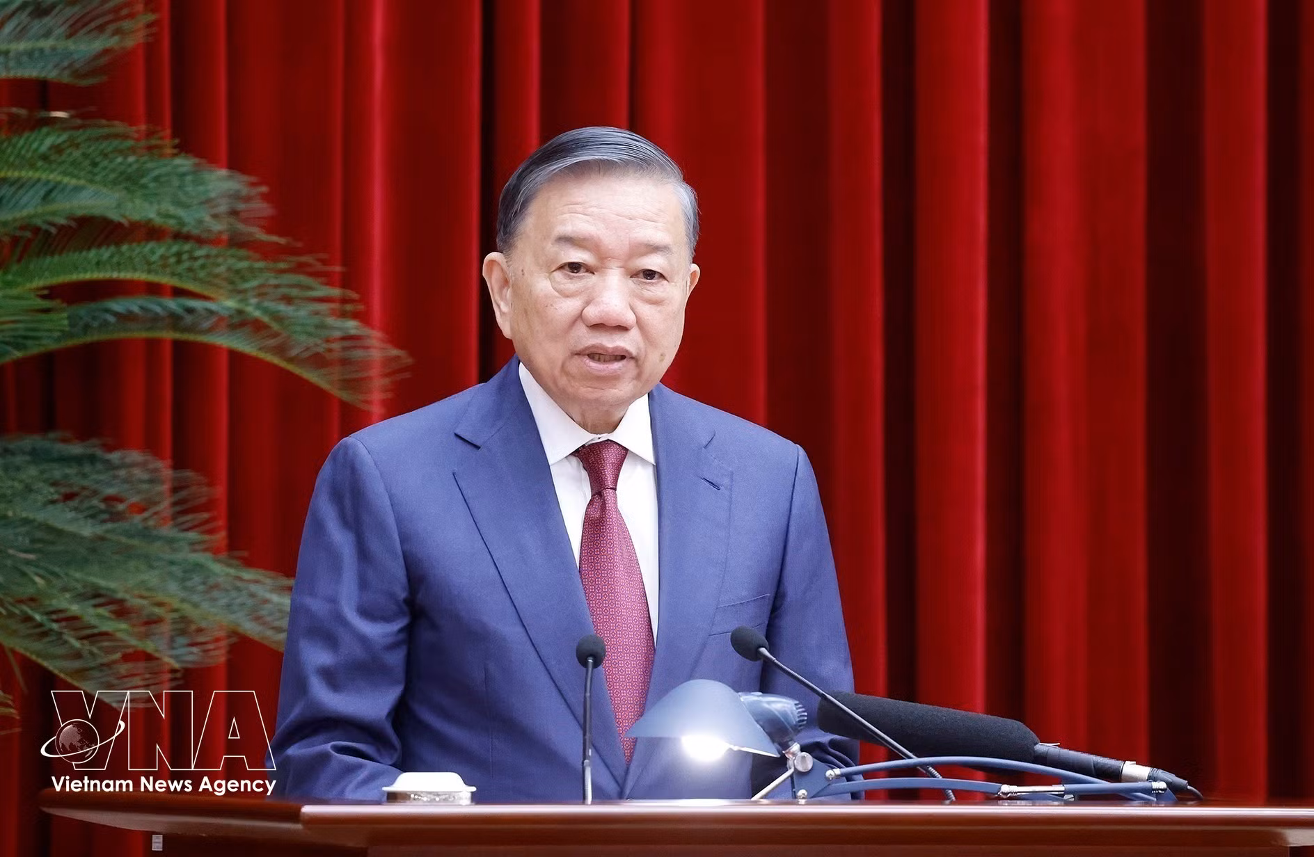 potal-khai-mac-hoi-nghi-lan-thu-ba-ban-chap-hanh-trung-uong-dang-khoa-xiv-8898983-1-5171.jpg