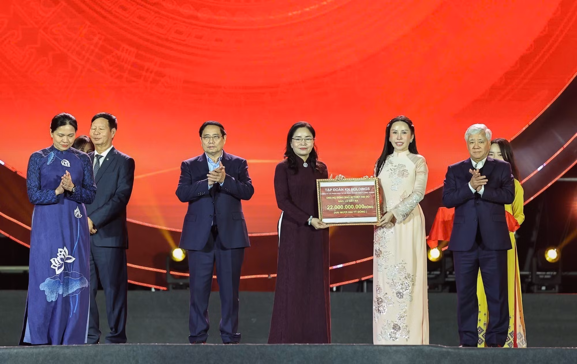 vna-potal-thu-tuong-du-tuan-e2809cdai-doan-ket-cac-dan-toc-di-san-van-hoa-viet-name2809d-nam-2025-8430446.jpg