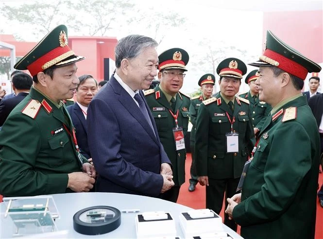 越共中央总书记苏林出席越南首家芯片制造厂动工仪式。图自越通社