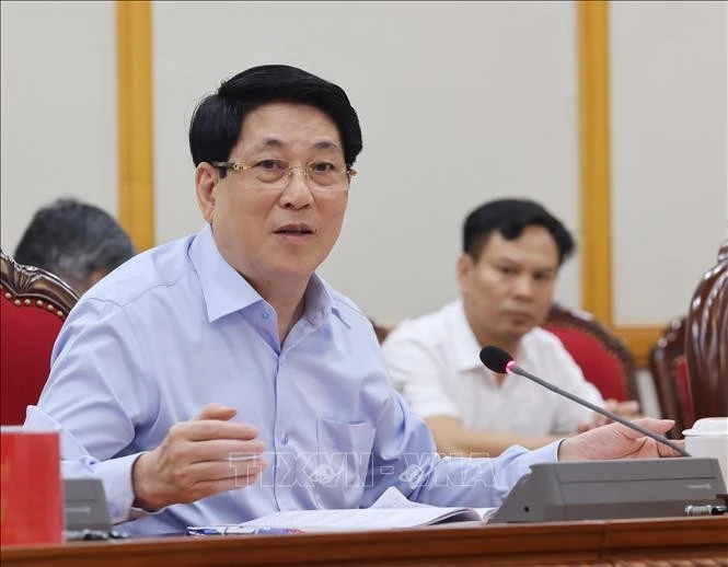 国家主席梁强发言。图自越通社