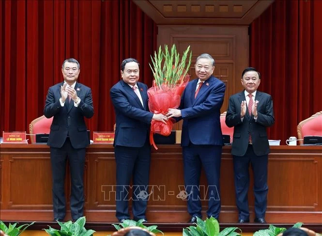 各国领导人向越南共产党第十四届中央委员会总书记苏林致贺电、贺信。图自越通社